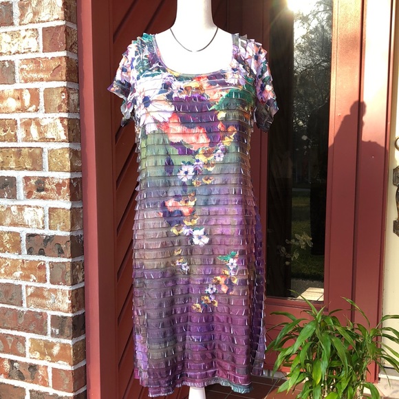 connected apparel Dresses & Skirts - NWOT😘CONNECTED 🌸DRESS